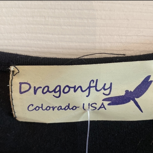 Asymmetrical handkerchief hem tank by dragonfly NWT 🖤 - Picture 4 of 6